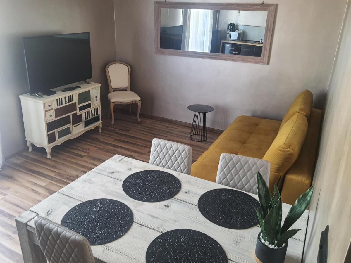 Апартаменты Apartament Nad Fontanna Мальборк Экстерьер фото